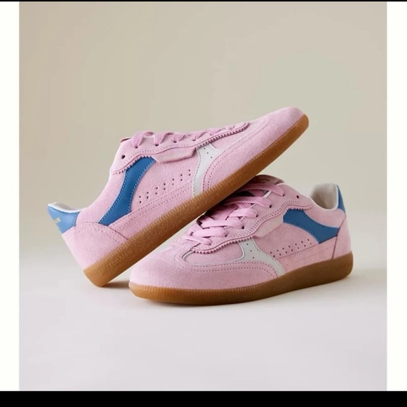 Sam Edelman Kallen Sneaker in Lolita Pink/Flex Navy Suede
size 9.5 - Picture 1 of 12